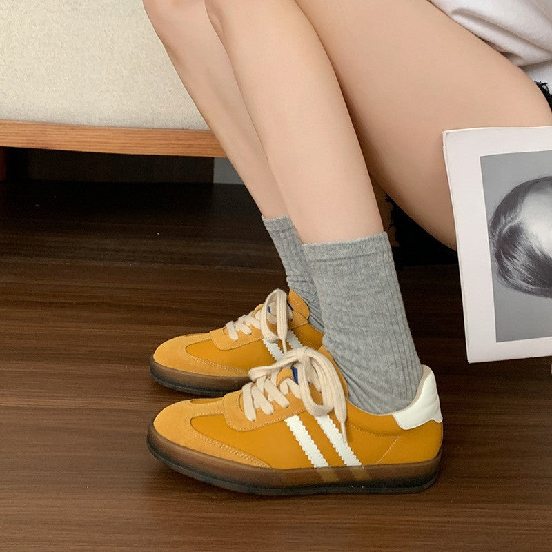 Visiem mačiem piemēroti sporta apavi