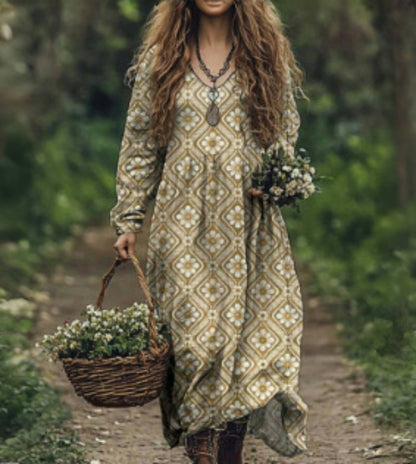 Augstākās kvalitātes kleita ar V veida kakla izgriezumu un apdruku 